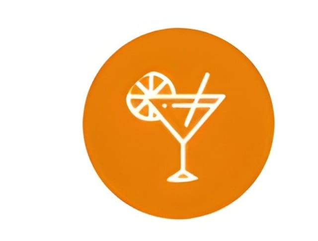 All day Thursday 7$ Signature cocktails